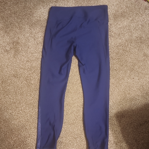 Under Armour Blue Leggings Performance Fit Capri Length - Picture 7 of 7
